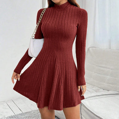 Mia Muse A-Lijn Jurk – Hoge Taille & Mock Neck
