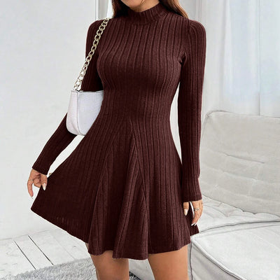 Mia Muse A-Lijn Jurk – Hoge Taille & Mock Neck