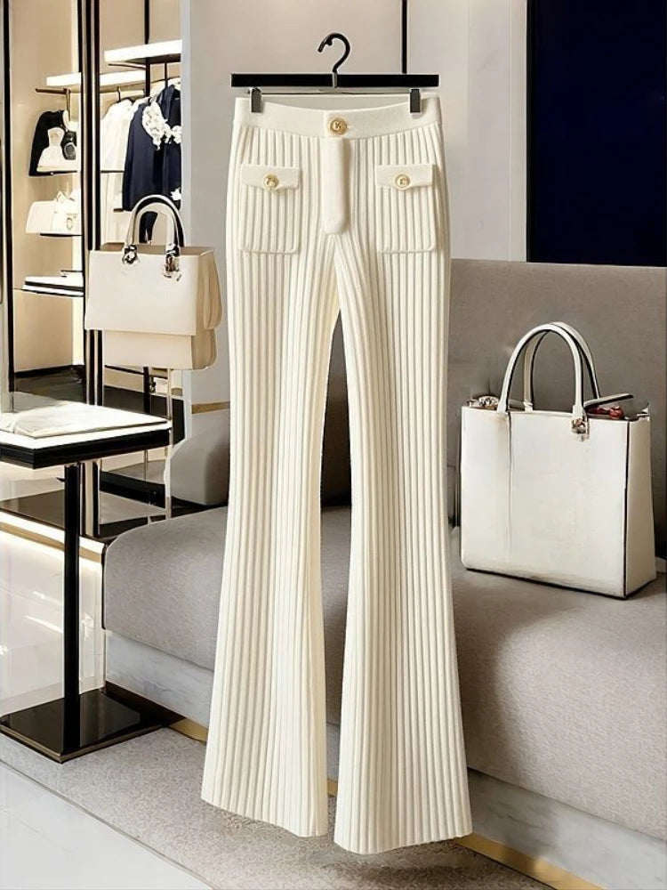 Slim Fit Uitlopende Broek – Chique Streetwear